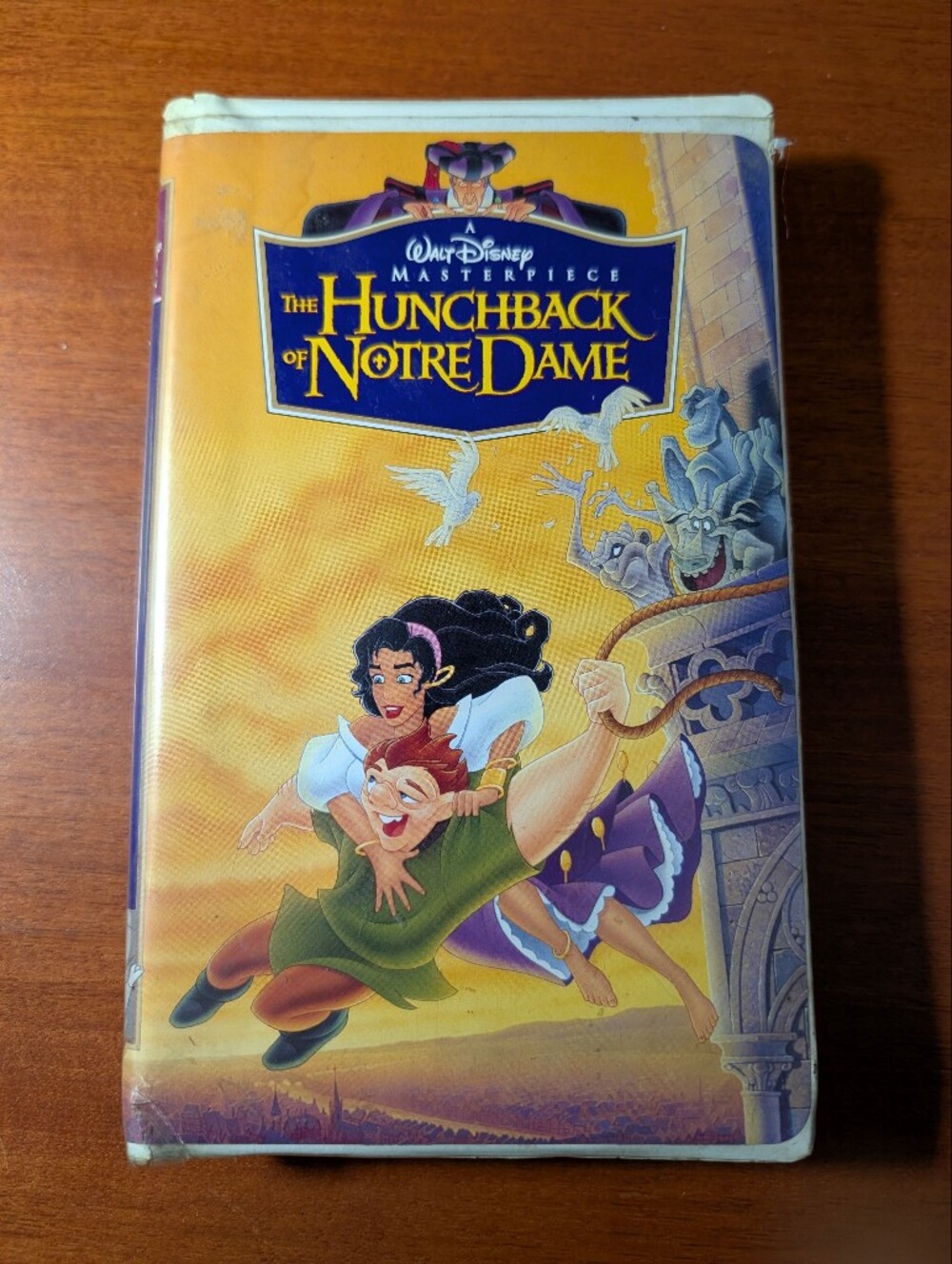 A Walt Disney Masterpiece The Hunchback of Notre Dame VHS Tape. - Picture 1 of 4